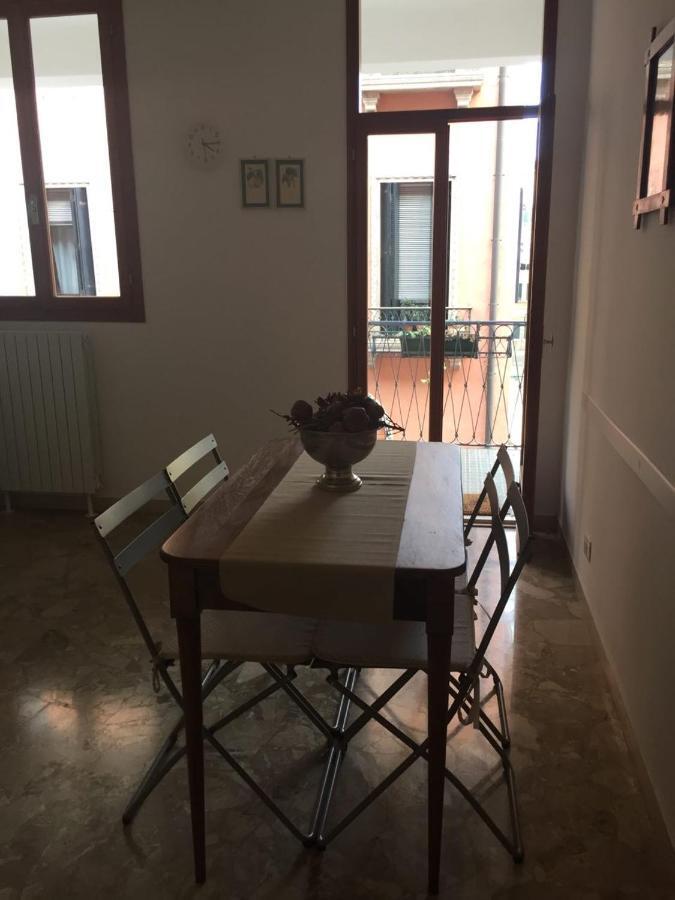 Calle San Giacomo Apartment Venecia Exterior foto